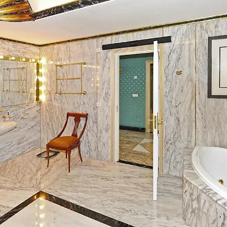 Puerto Banus Modern Luxury 8bdrms Whit Beachfront Marbella